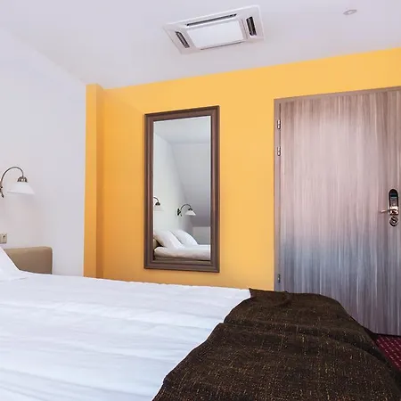 Kavics Klub&hotel Otel